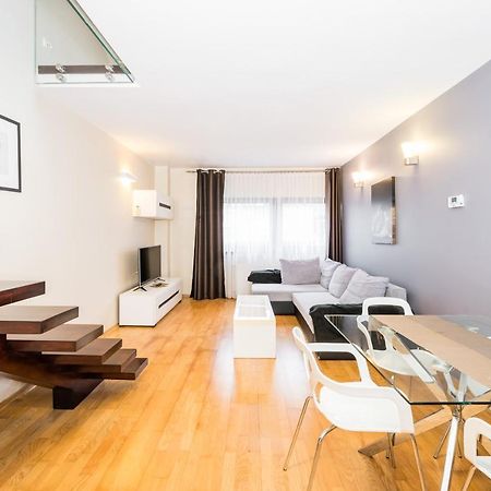 Radziwillowska Old Town Deluxe Apartment Wawelofts Krakau Buitenkant foto