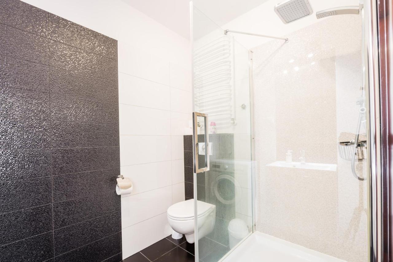 Radziwillowska Old Town Deluxe Apartment Wawelofts Krakau Buitenkant foto